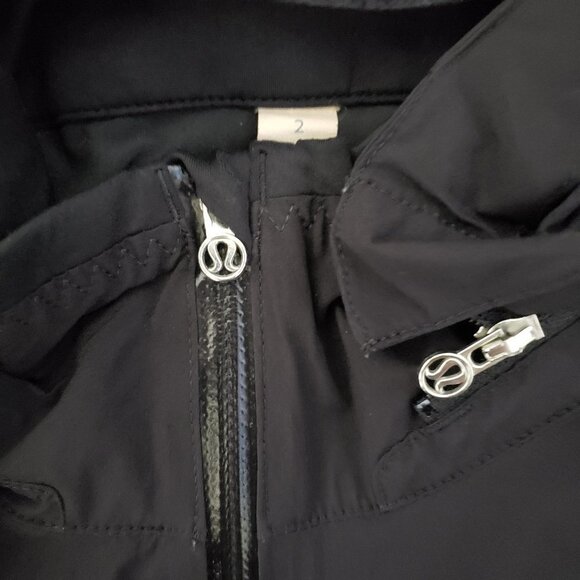 Lululemon Jacket - Picture 4 of 12